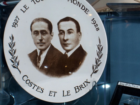 Costes et Le Brix