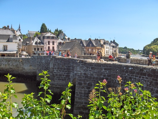 Auray